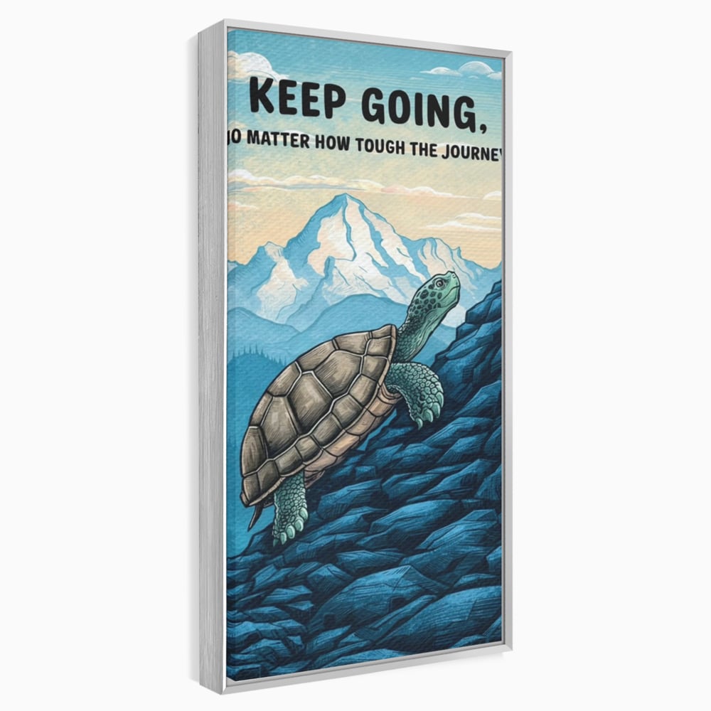 Tablou canvas cu ilustratie motivationala cu testoasa pe munte, in rama de aluminiu argintiu
